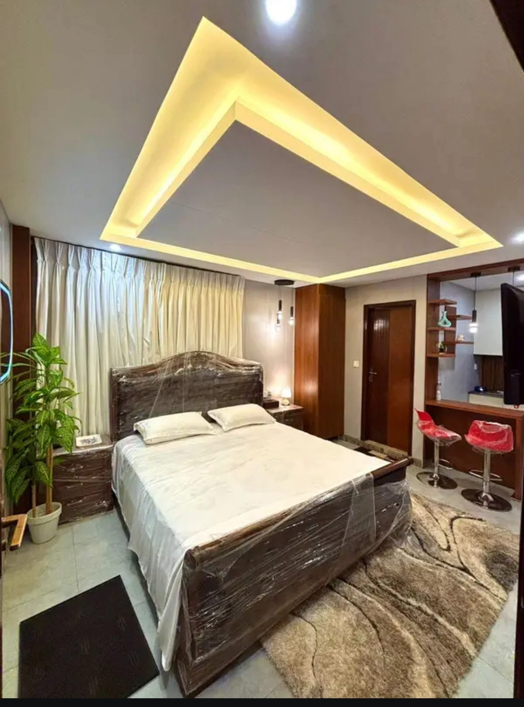 Studio Apartment for sale