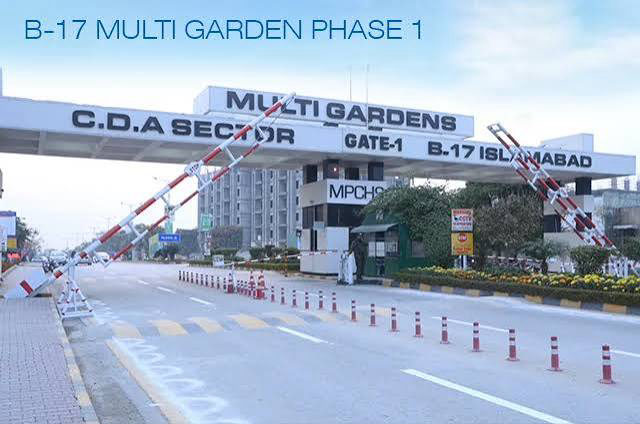 Apartment for Sale - 5th Floor, Margalla & Open Facing - B1 Markaz, Multi Gardens, B17, Islamabad