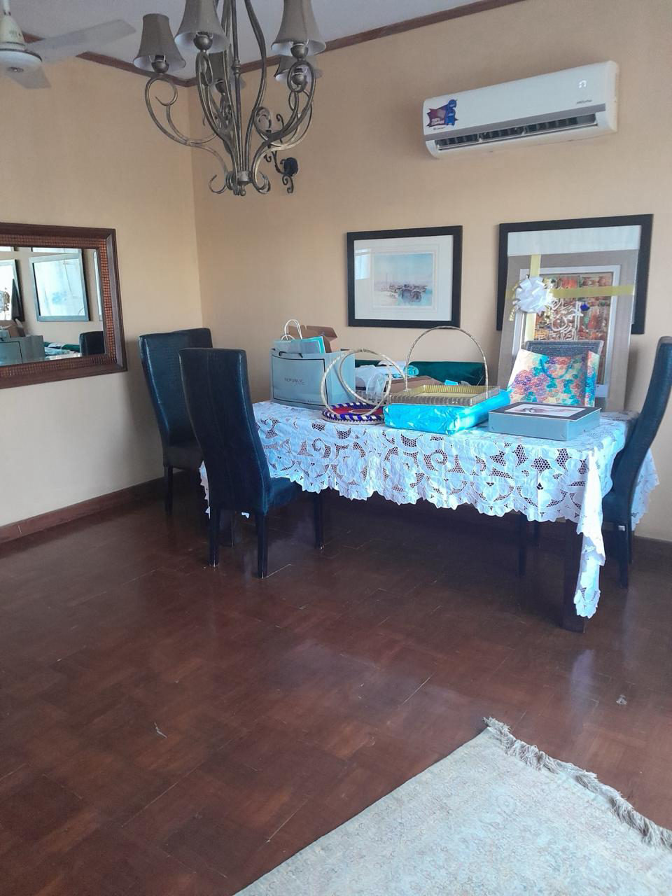 500 Yards Luxury Bungalow for Rent in DHA Phase 8 Karachi – 6 Bedrooms with Garden & Prime Location
